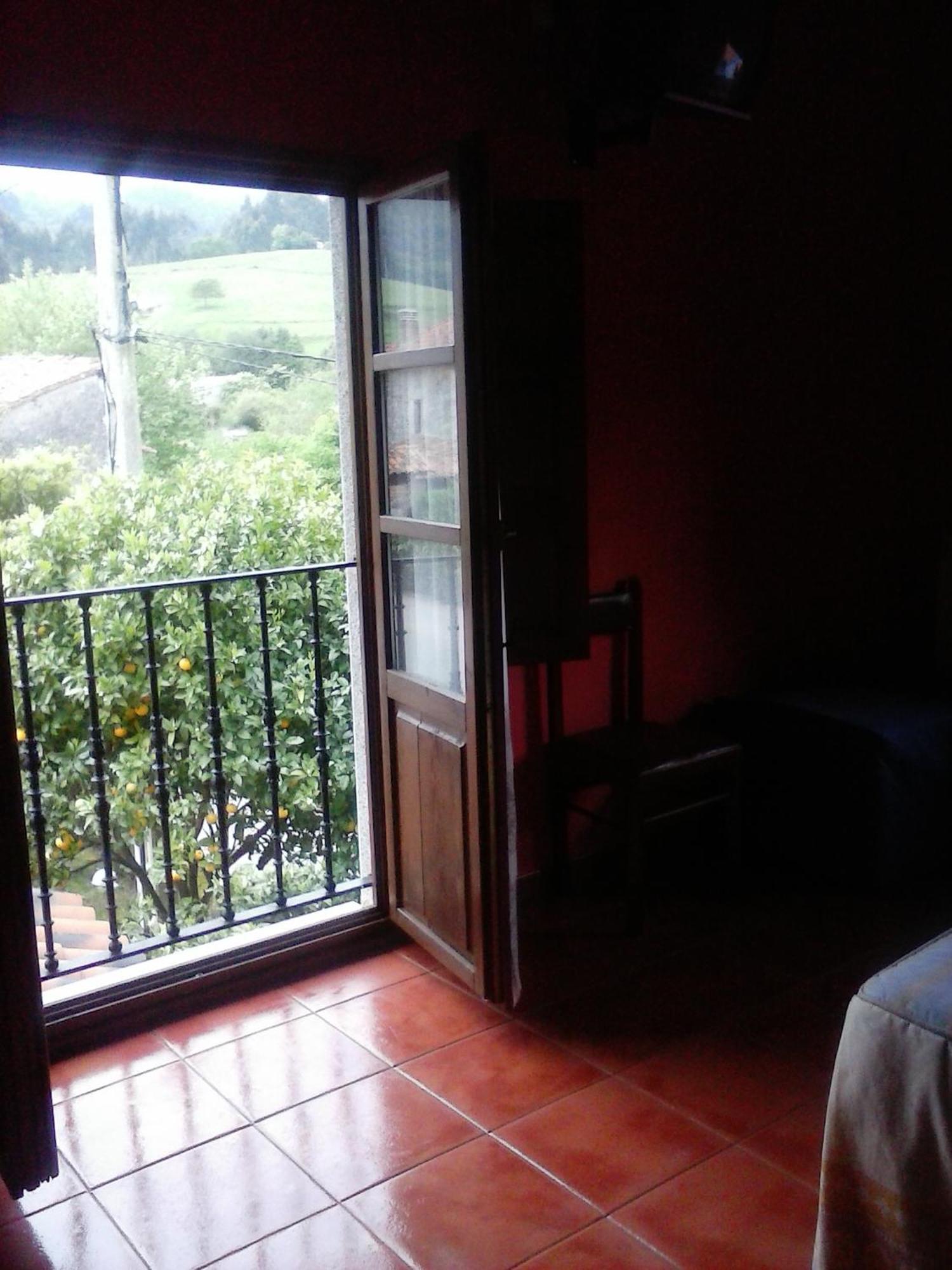 Hotel Rural La Casona Del Fraile 科伦加 外观 照片