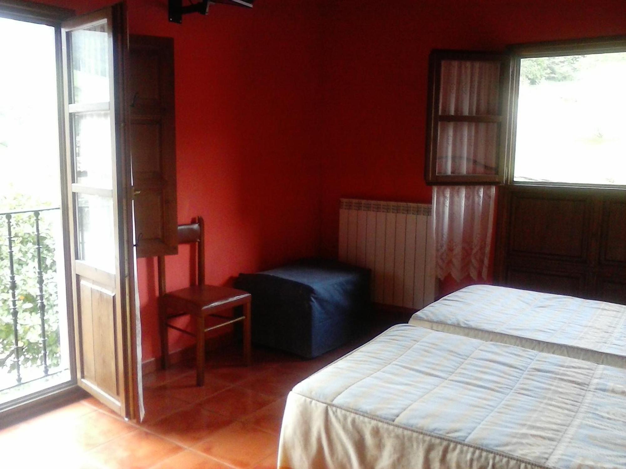 Hotel Rural La Casona Del Fraile 科伦加 外观 照片